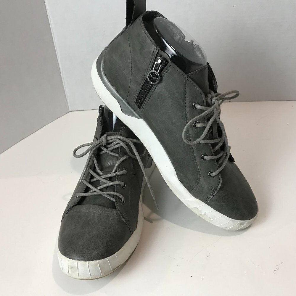 JSPORT Vegan Double Zip Lace Up Bootie US 9 EU 39